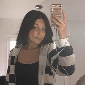 Meet your Posher, Ellamay